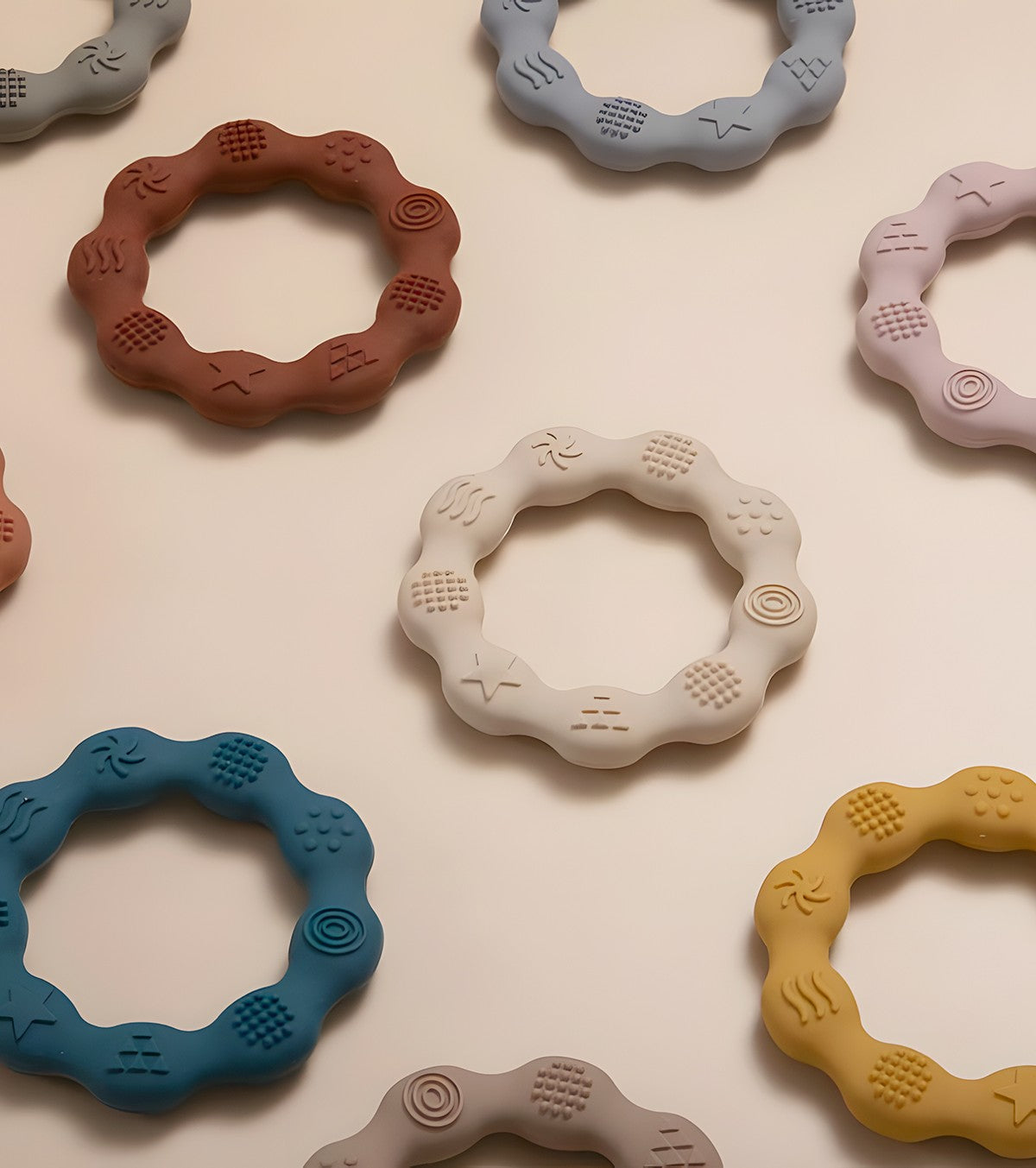 Set of 2 Silicone Teething Rings – Pink & Beige