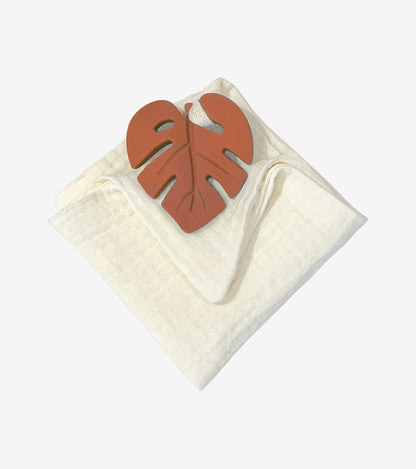Terracotta Leaf Teething Ring with Comfort Cloth