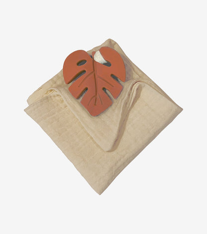 Terracotta Leaf Teething Ring with Comfort Cloth