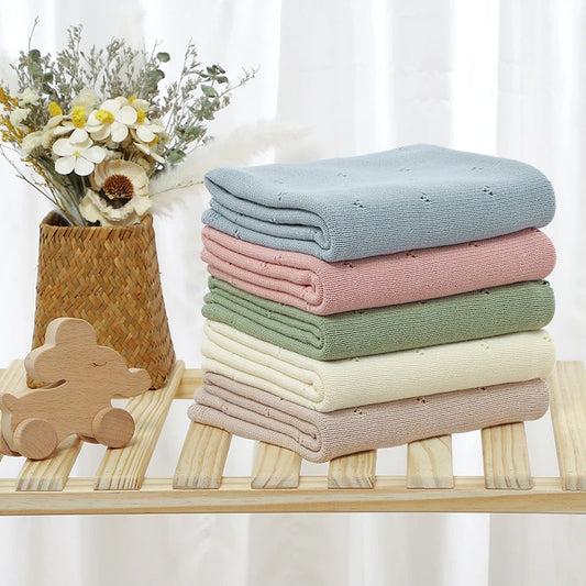 Knitted Hollow Dot Duvet Cover – Unisex Baby Bedding
